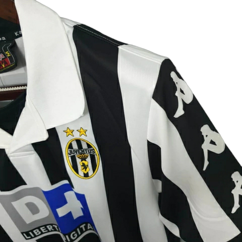 Camisa Retrô Juventus I 1999/2000 Kappa Masculina