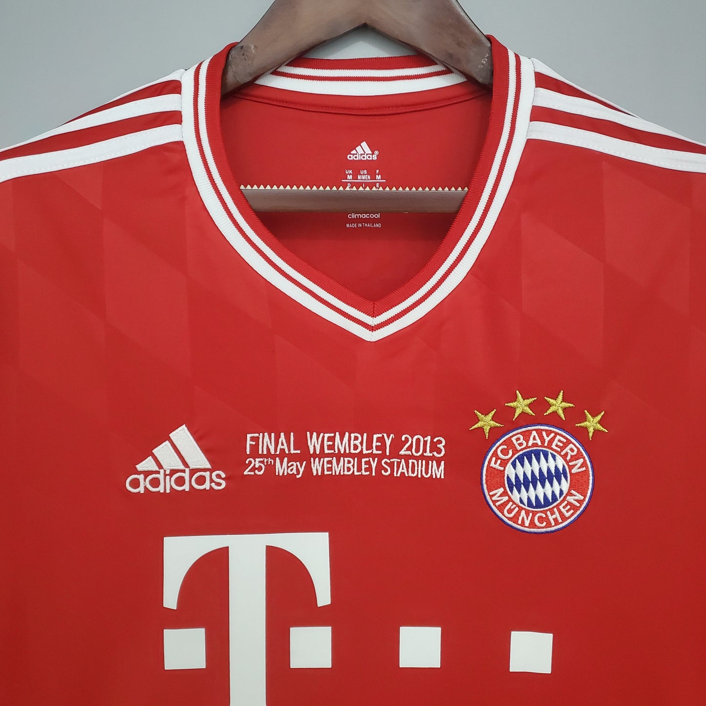 Camisa Manga Longa Bayern de Munique Champions League 2013/14 Adidas