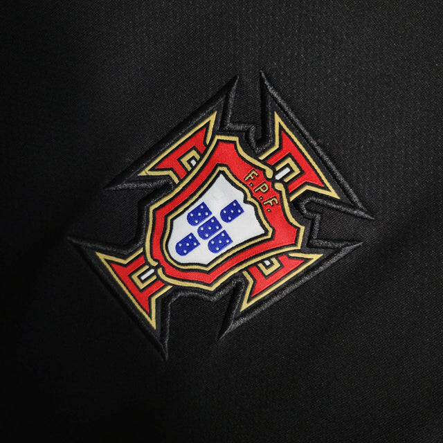 Camisa Retrô Seleção de Portugal II 2006 Nike