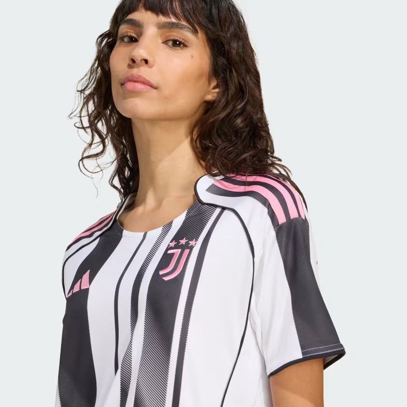 Camisa Feminina adidas Juventus FC 2025/26 I Torcedor