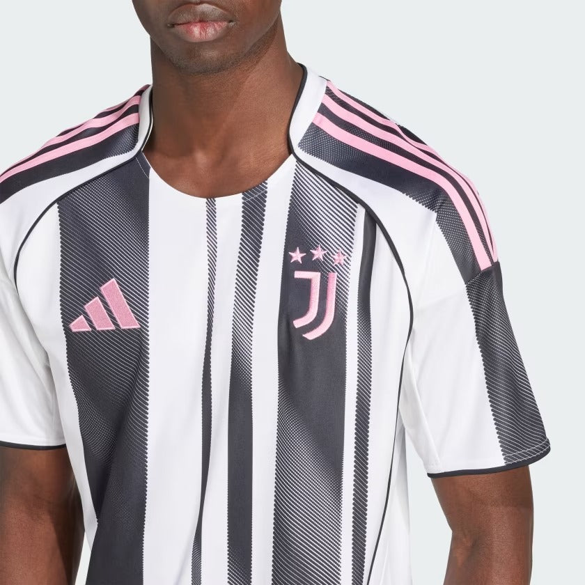 Camisa adidas Juventus FC 2025/26 I Torcedor