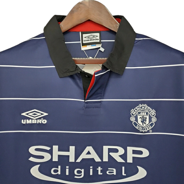 Camisa Manchester United Retrô 1999/2000   Umbro