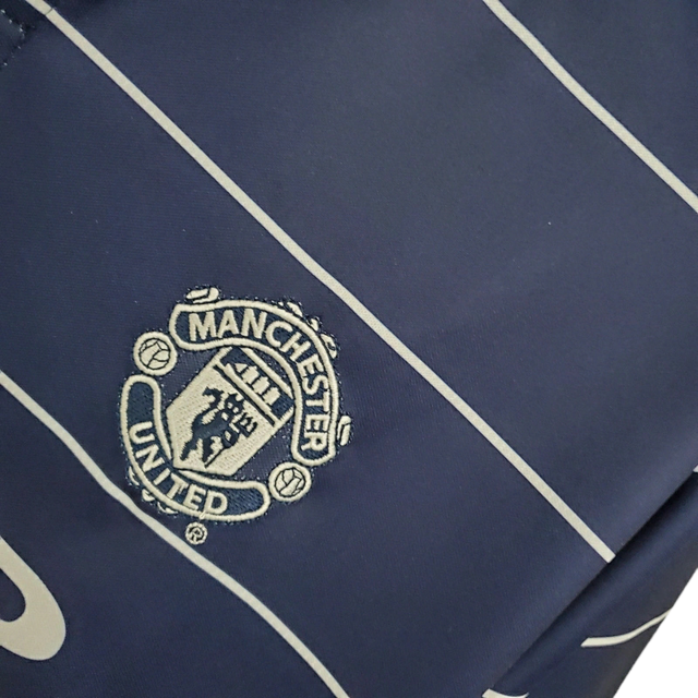 Camisa Manchester United Retrô 1999/2000   Umbro