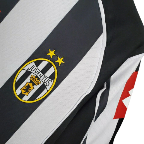 Camisa Retrô Juventus 2002/2003  Lotto Masculina