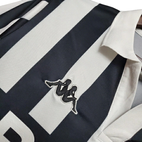 Camisa Retrô Juventus 1984/1985  Kappa Masculina