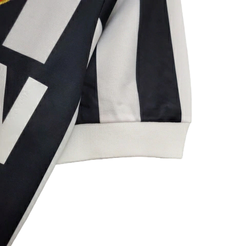 Camisa Retrô Juventus 1984/1985  Kappa Masculina