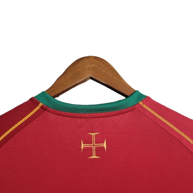 Camisa Retrô Seleção de Portugal I 2006 Nike